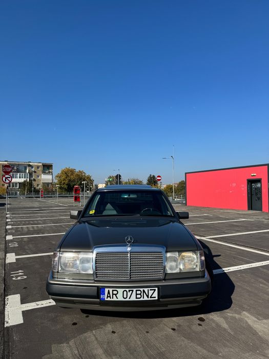 Mercedes 200D  w124
