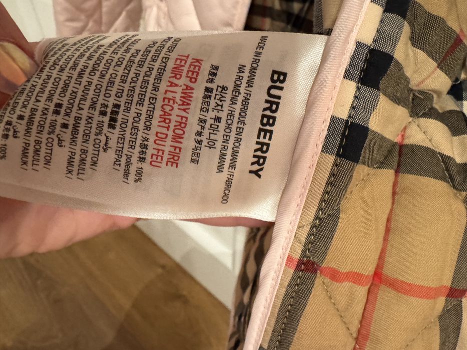 Geaca fetite Burberry 6 ani