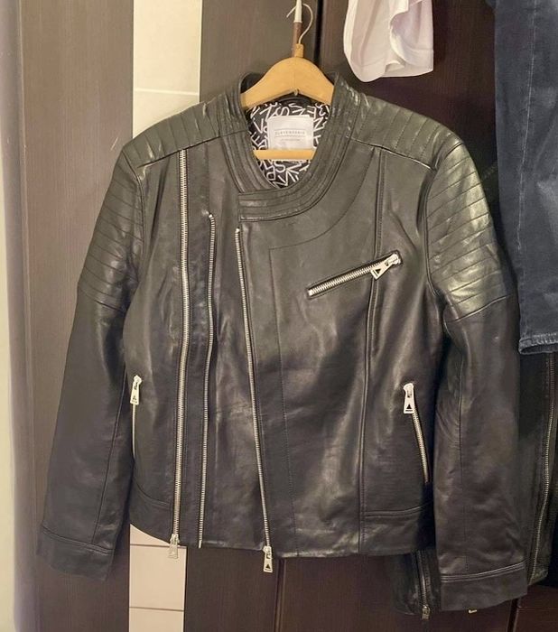 100% Агнешка  кожа яке Eleven Paris Collection  70 %  намаление