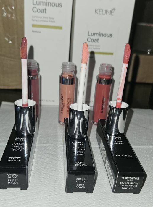 Rujuri Creamy Lip  Gloss   La Biosthetique Paris