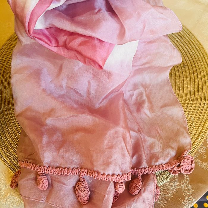 Модерни  шалове на отлична цена!