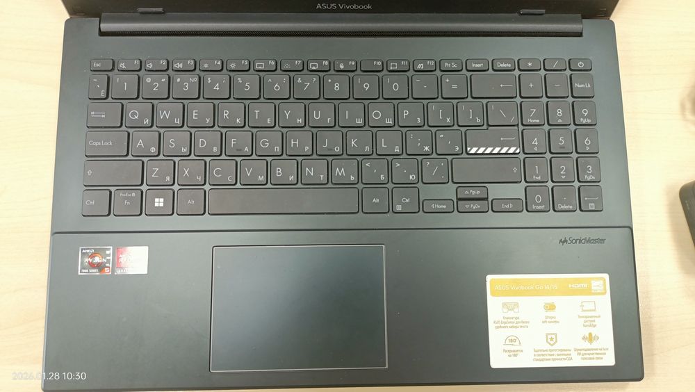 Продам ноутбук Asus Vivo book