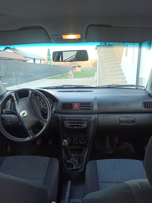 Skoda Octavia 1 benzina