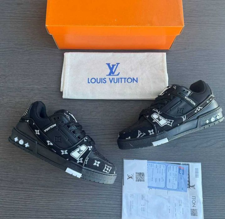 LV черни сникърси 36-45 номер