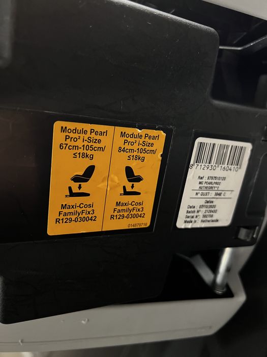 Столче за кола Maxi Cozi Pearlpro2 i-size + база за кола Familyfix3