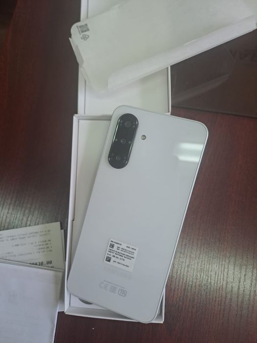 Самсунг А26 с гарантией в отличном состоянии