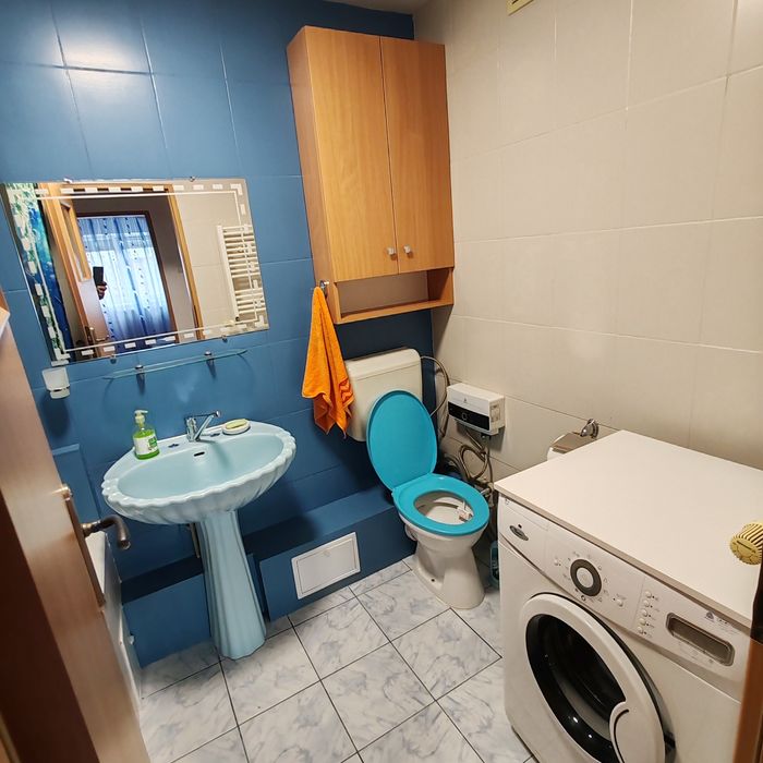 Inchiriez apartament 2 camer