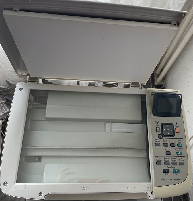 HP Color LaserJet CM1017 MFP