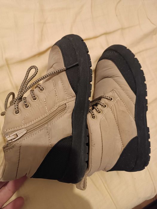 Ghetute Zara kids, nr 28