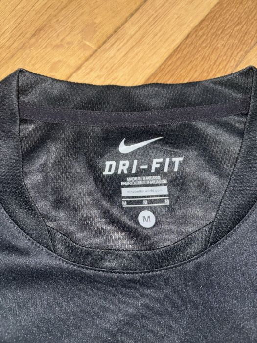 Tricou De Vară Antrenament Nike Dri-FIT M  Negru Steagul Turciei De Fotbal