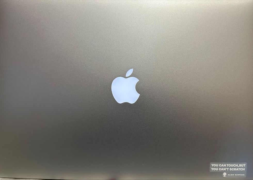  MacBook Pro 15” i7 16ram 2015 Retina