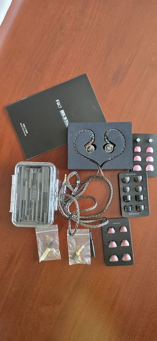 Casti In Ear FiiO FD3 Pro Black  – Pachet Complet