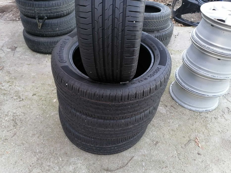 4 бр. Continental 205/55R17 DOT 4622