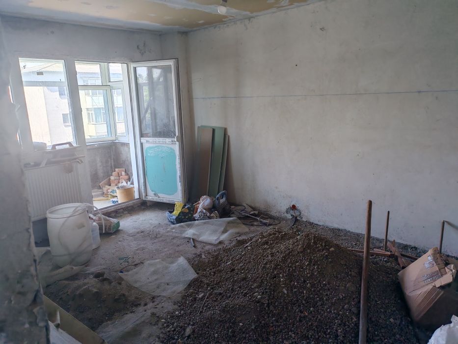 Apartament 3 camere decomandat