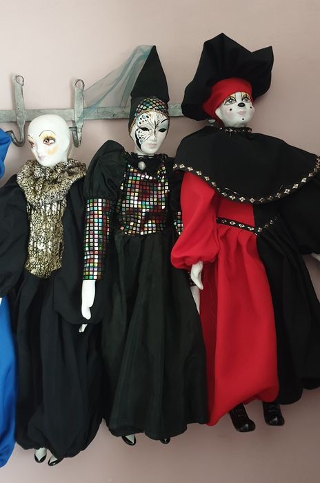 Păpuși din porțelan