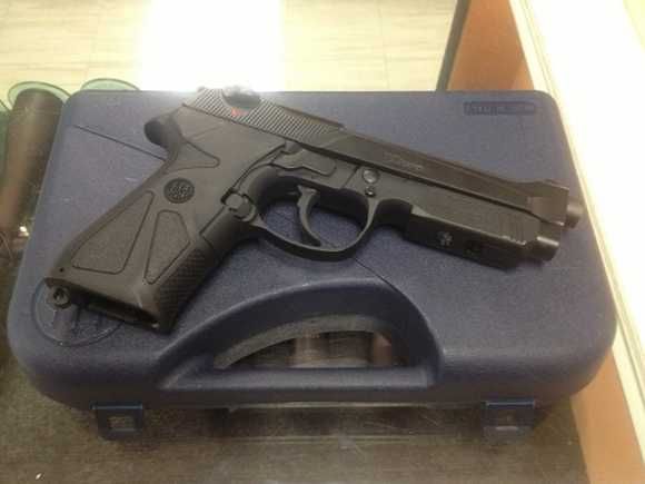 OKAZIE!Pistol Airsoft Beretta 90TWO 4,7j+Bile+Co2+Cutie 217 m/s