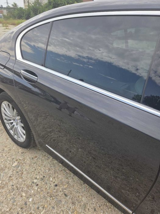 Usa spate stanga dreapta BMW seria 7 G12 long lung