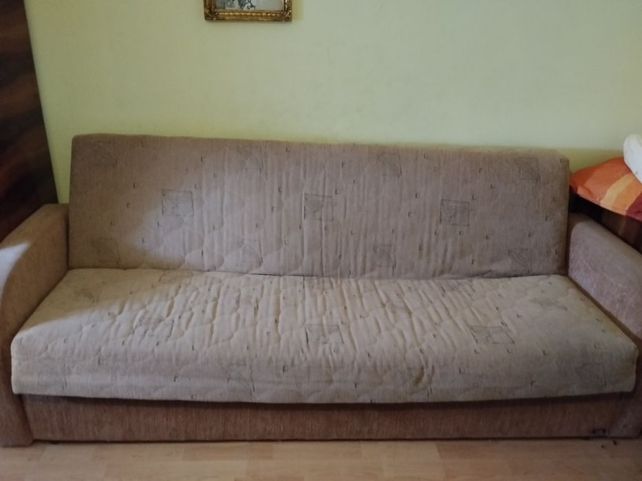 Pat de vânzare cameră