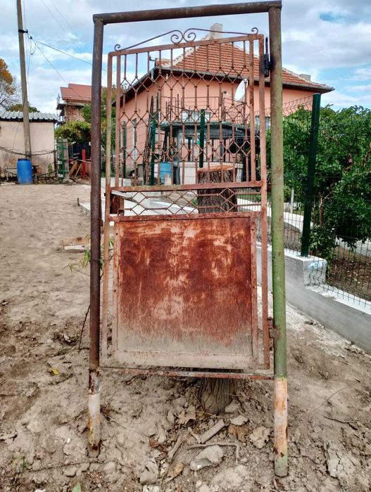 Градинска портичка метална