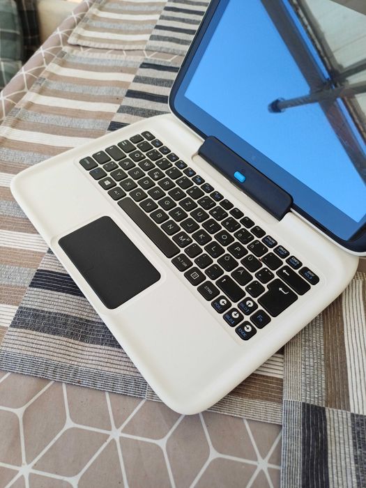 Laptop tableta touchscreen