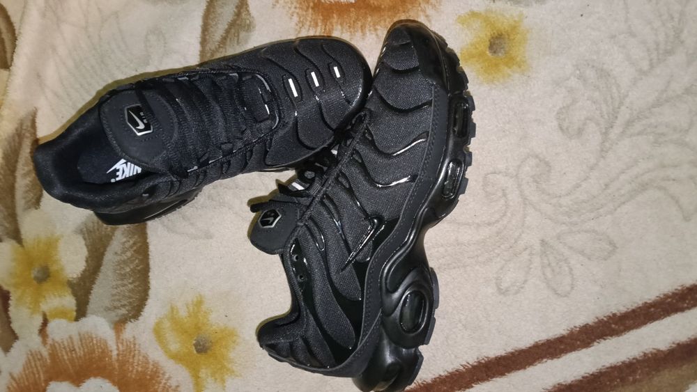Nike Air Max Tn 40