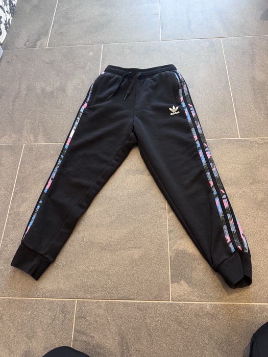 Pantaloni trening Adidas