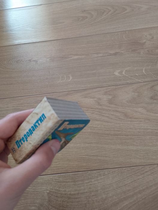 Книжки с картинки в кутия