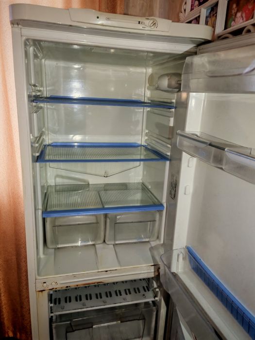 Продам холодильник бу