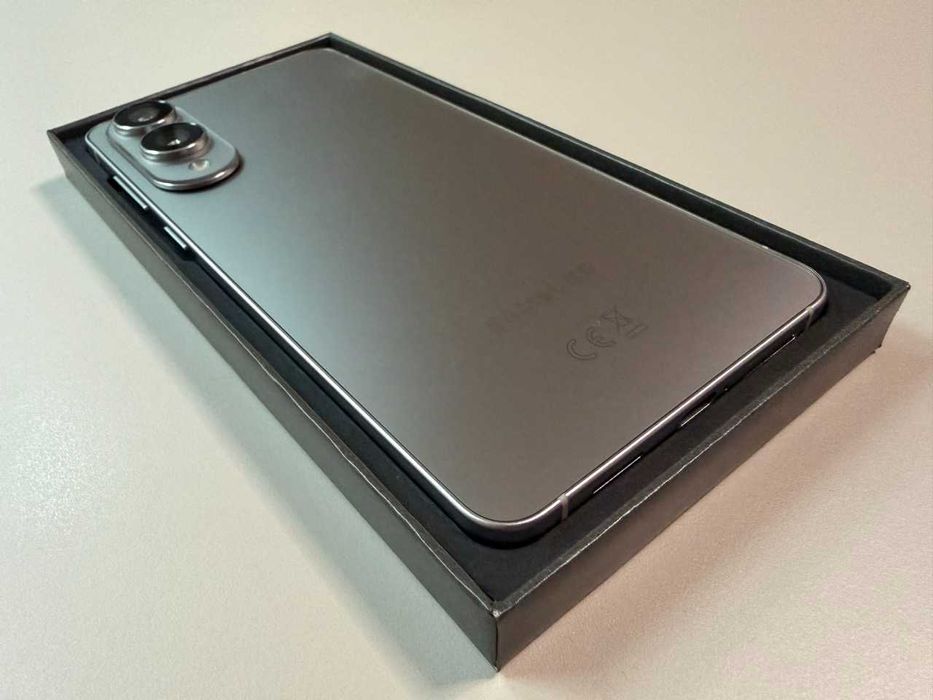 Samsung / Galaxy S25 Edge / 512 Gb / Titanium Silver / NOU