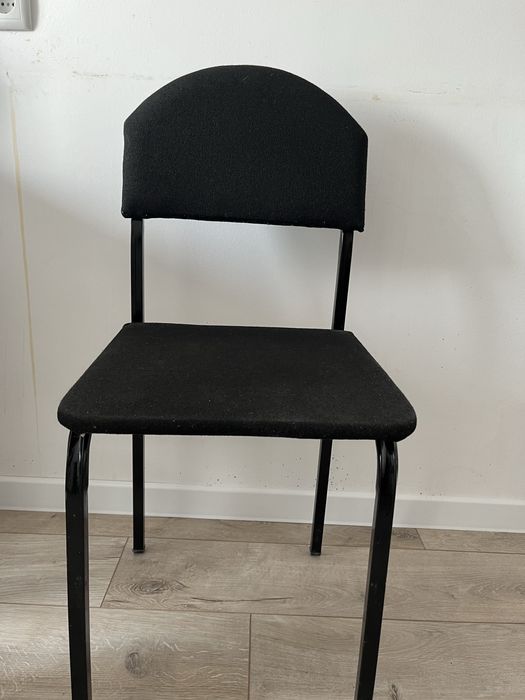 Продам срочно стулья