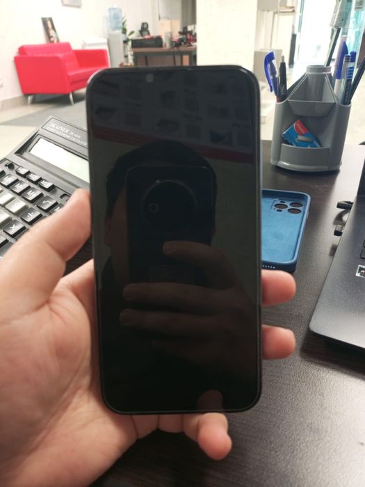 Продам Iphone 13pro max