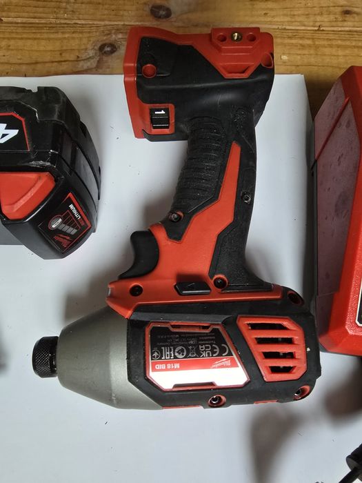 Milwaukee set folosite doar de cateva ori