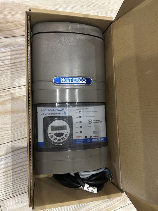 Hidroelectroliza Clorinator Waterco MK3 2000 an 2025 NOU