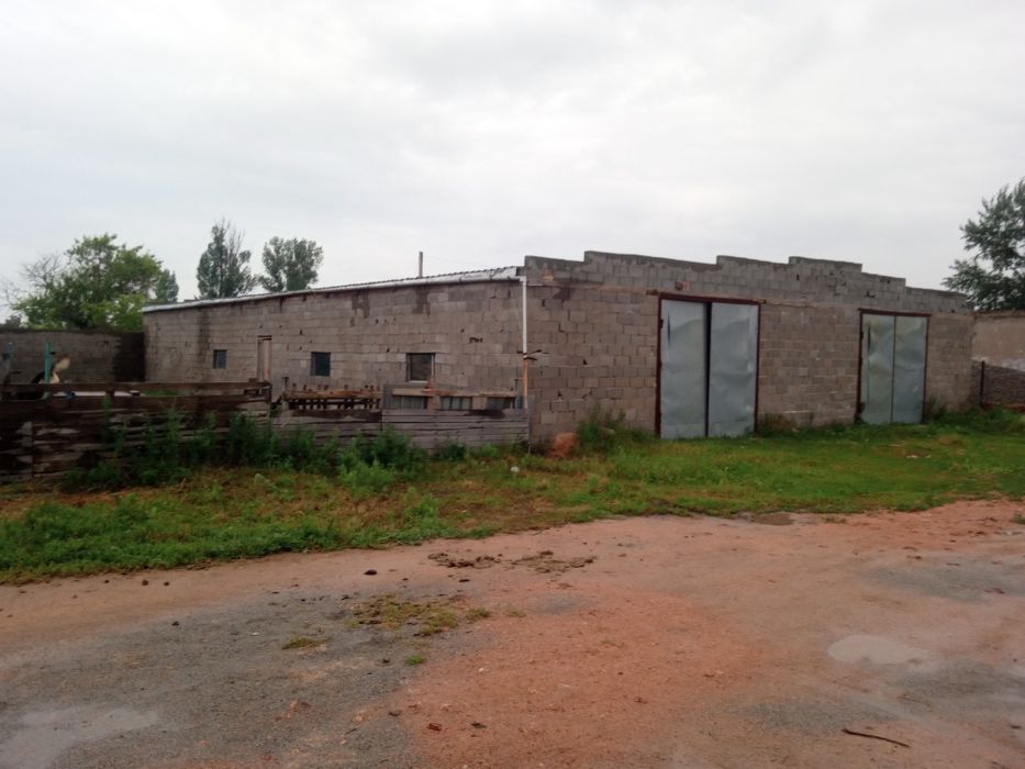 Продам Дом 35 соток земли. Делимый