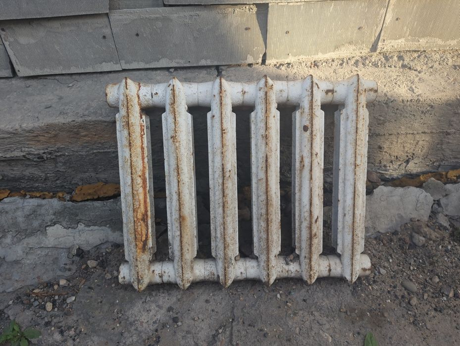 Батарея б/у 2000 ТГ секция