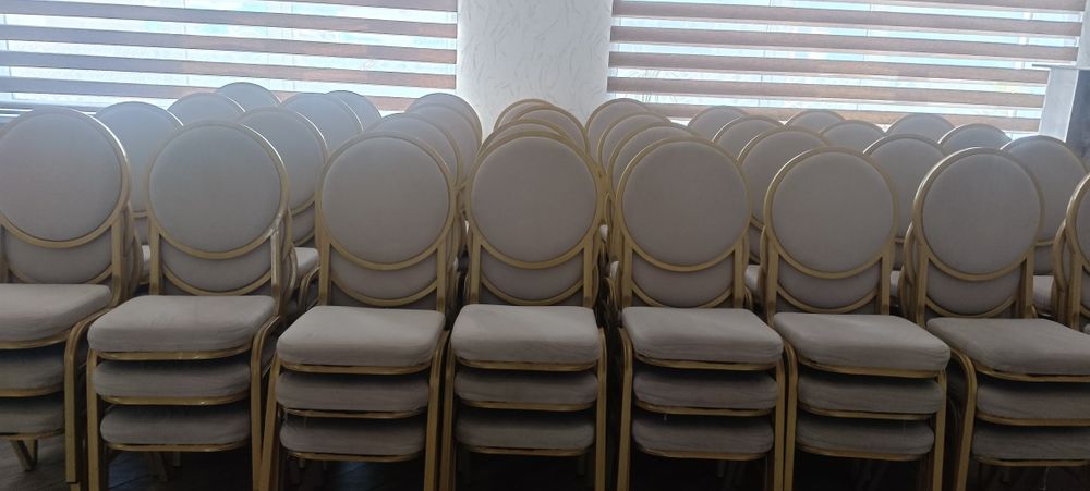 Стулья оптом продам 96 штук