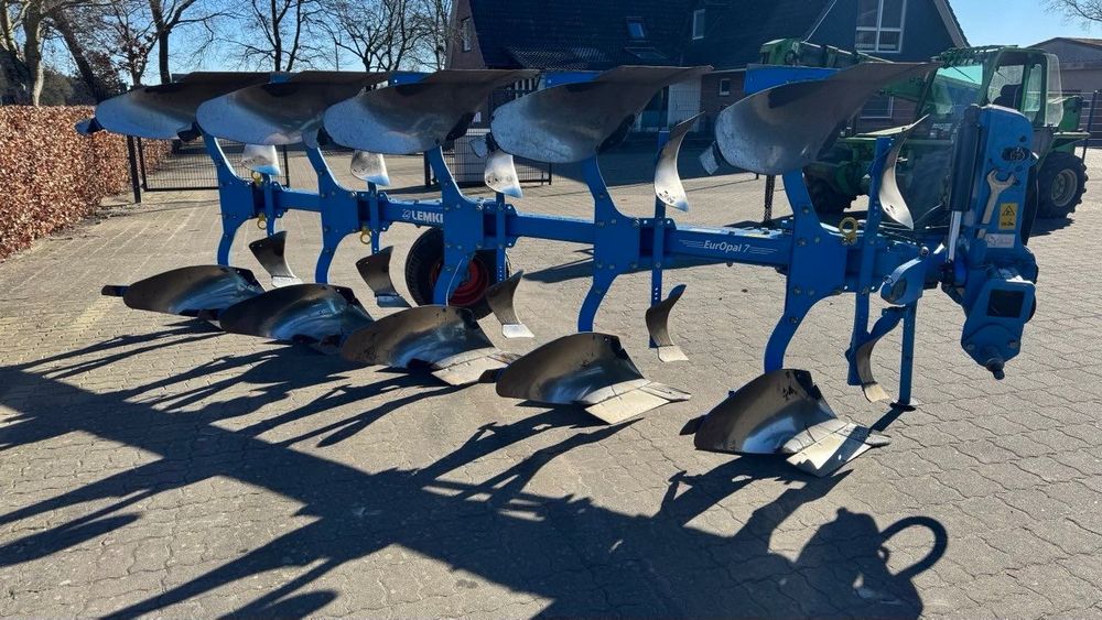 Lemken Europal 7 4+1 Case Puma, Claas Arion, John Deere