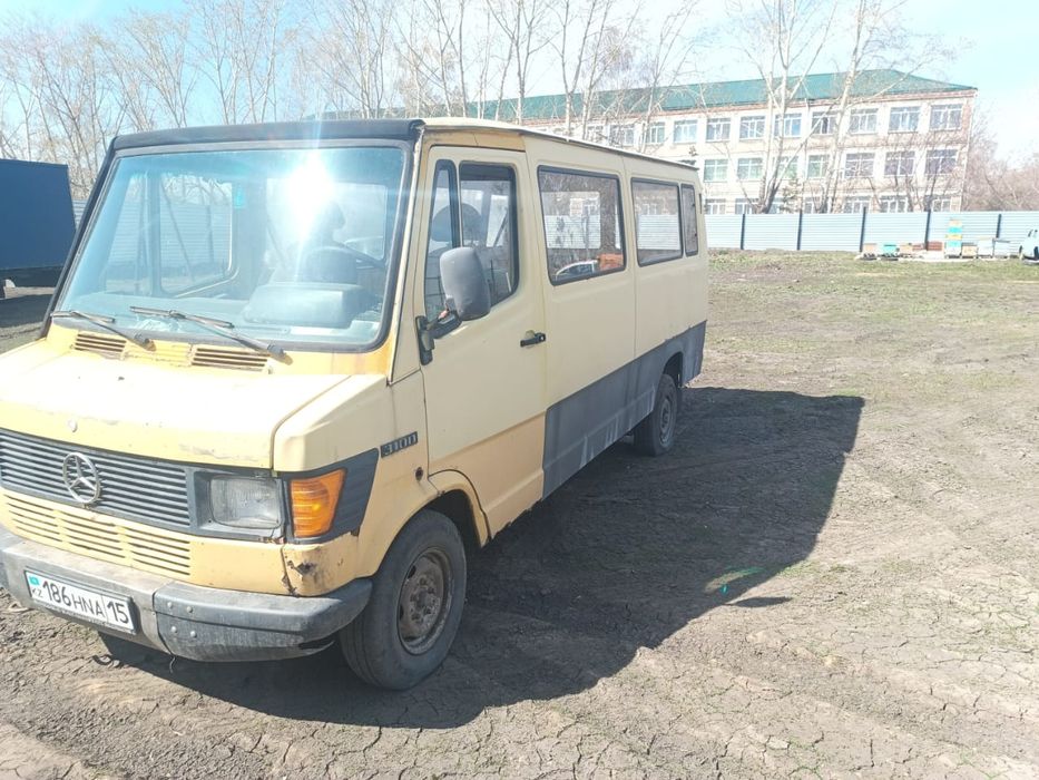 Бусик        мерседес