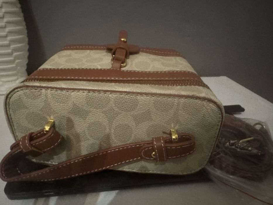 Дамска чанта нова