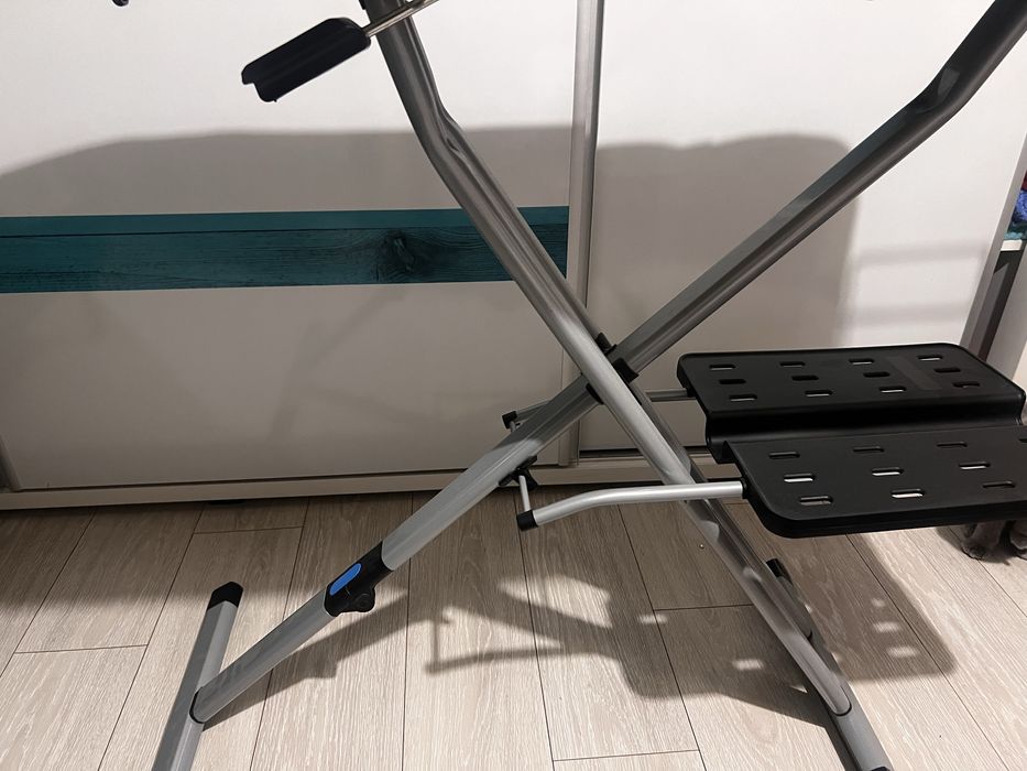 Masă de călcat Tefal Pro Compact IB9100 – stabilă, profesională