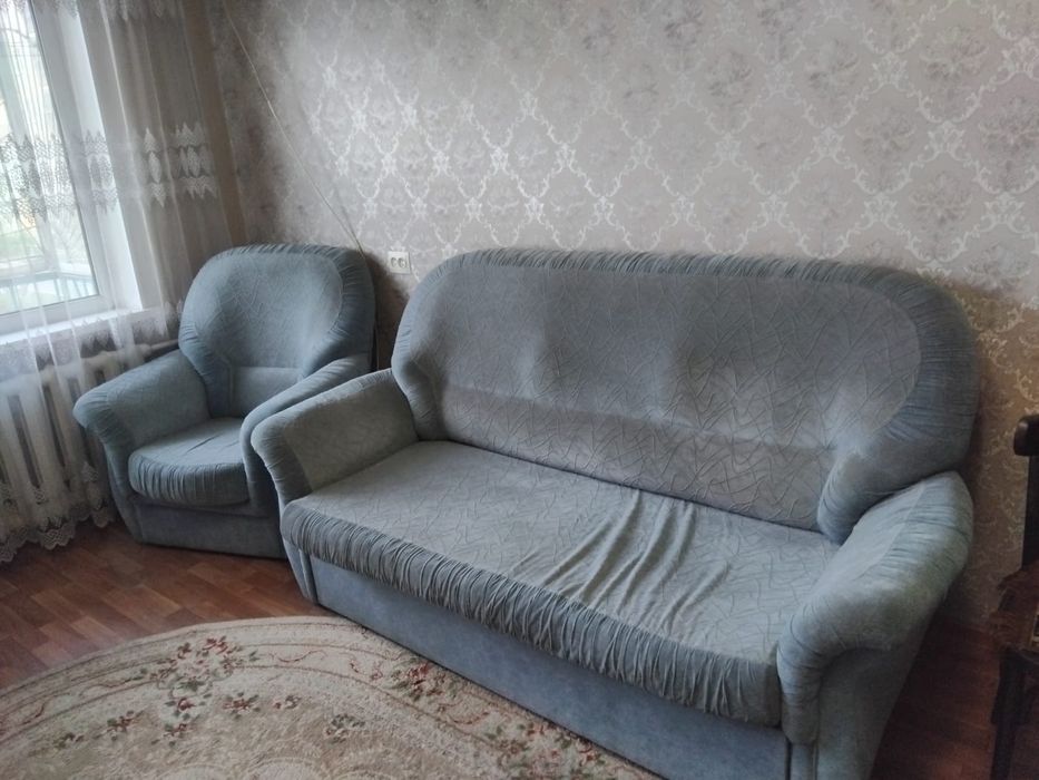 Продам диван и кресло