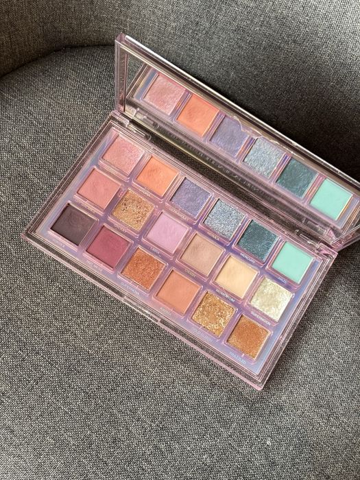 Палитра Huda Beauty Mercury Retrograde, сенки за очи