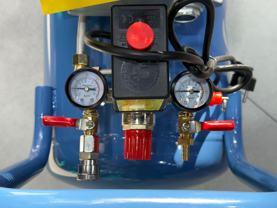 Воздушный компрессор 24л | Kompressor 24L 200L/min 8 bar гарантия бор