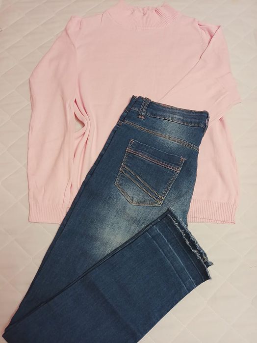 Lot fete 10-12 ani fuste bluze tricouri