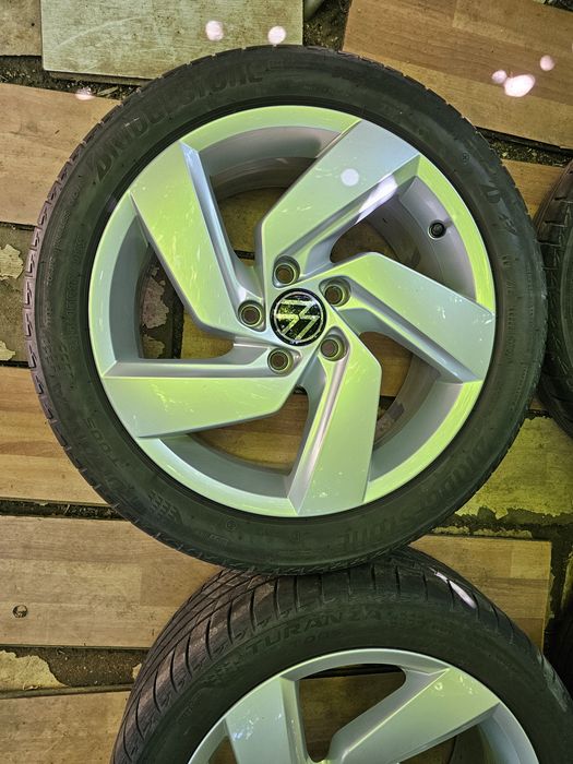 Jante aliaj 17" Seat /Skoda/Volkswagen/Audi cu anvelope 225/45/17