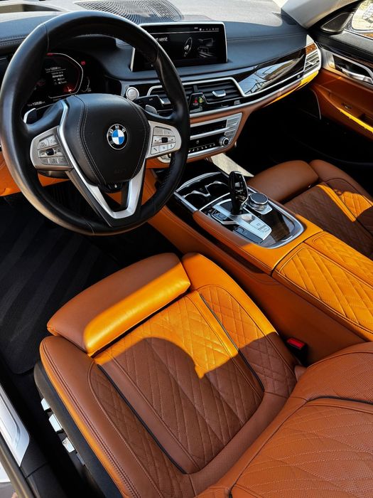 BMW Seria 7 BMW 740LxD , 2020 , 130000 km