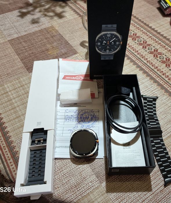Samsung Galaxy Watch Ultra Titanium Silver! Гаранция! Като Нов!