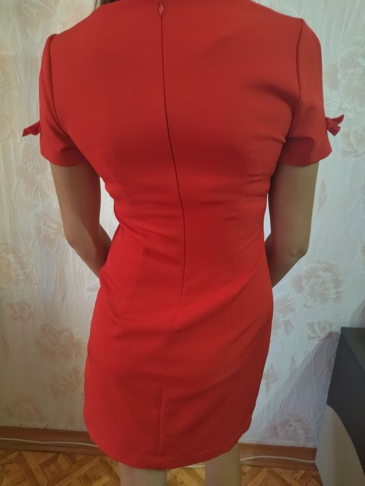 Продам платье, хорошего качества.