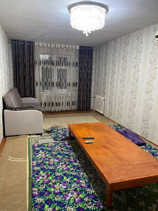 Навоий шахридан 2 хонали квартира сотилади срочно