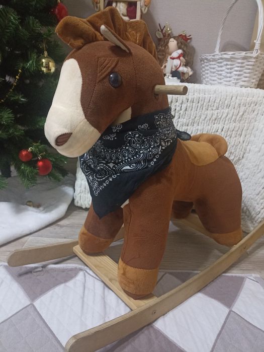 Продам лошадку + подарок